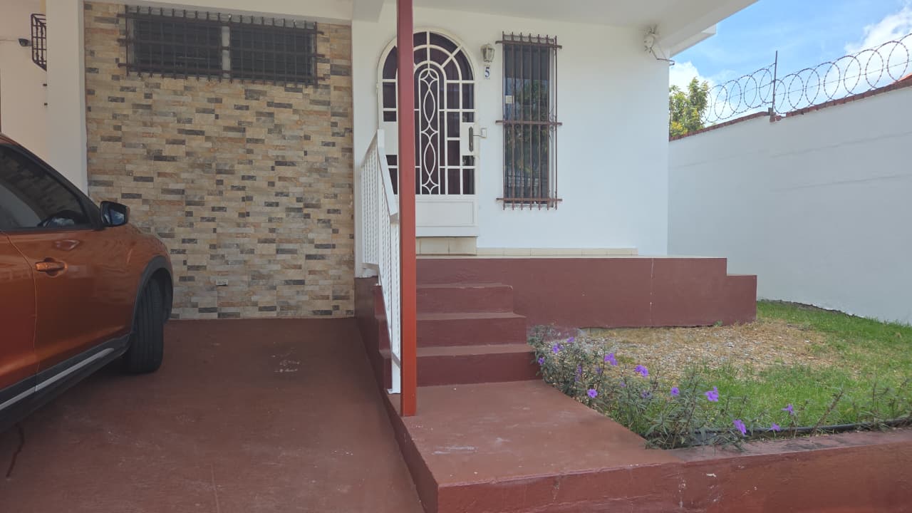 Casa en Hato Pintado 2